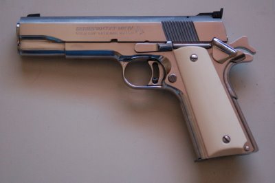 800px Colt1911goldcup