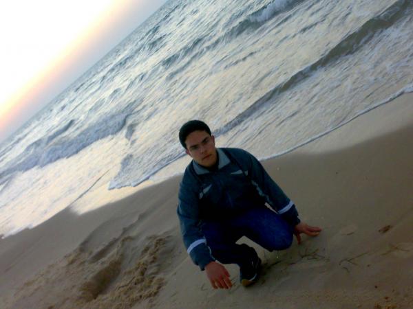 ٢٠١١٠٣٠٥٧٧٢