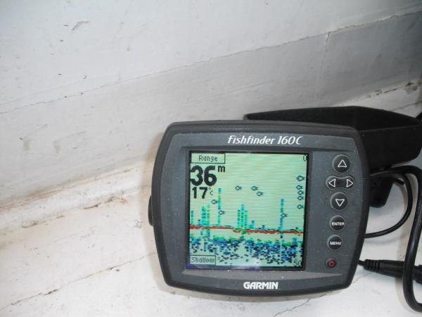 fish finder 300yd